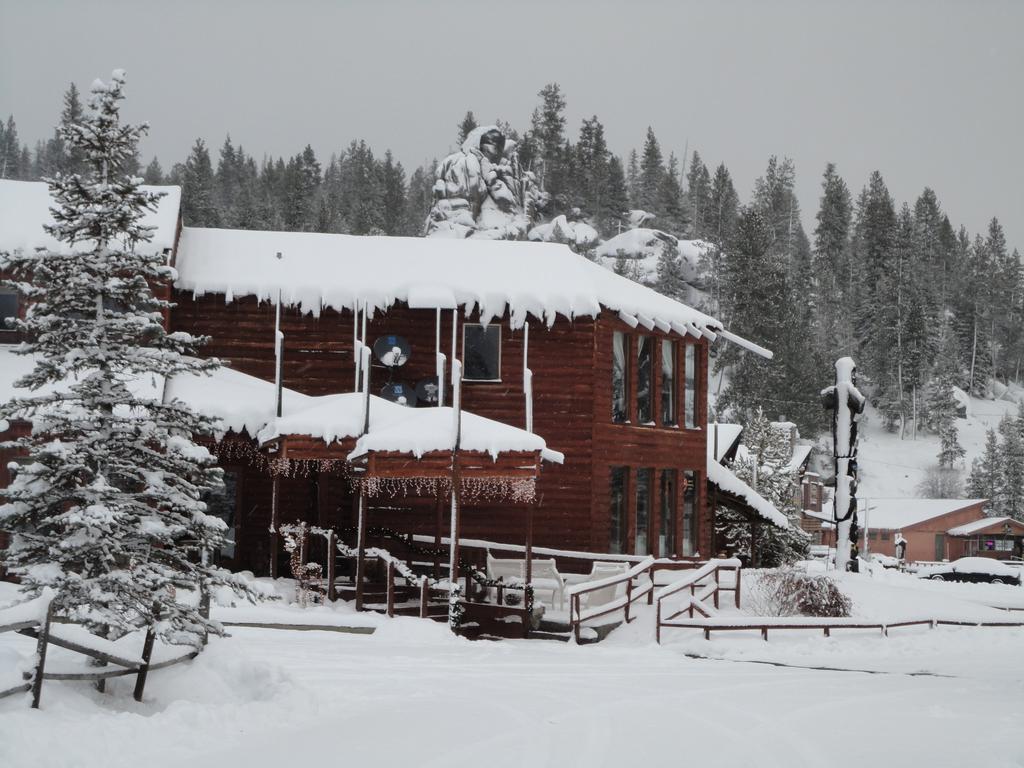 The Lodge At Lolo Hot Springs Exterior photo